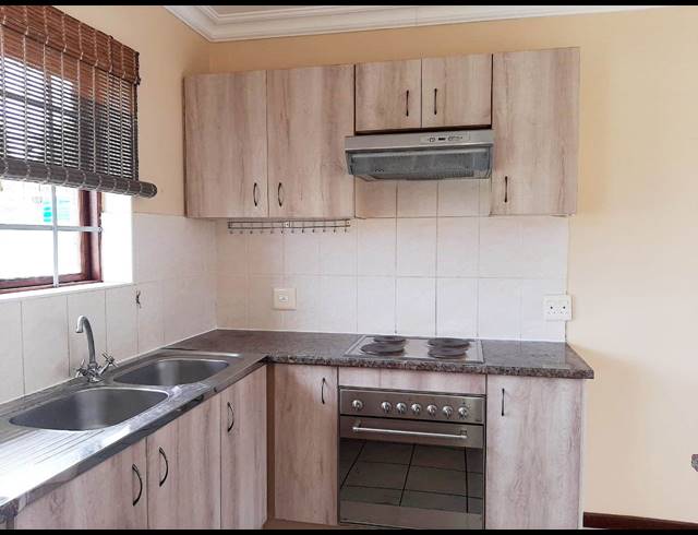 3 BEDROOM HOUSE RENTED IN KAMMA PARK
